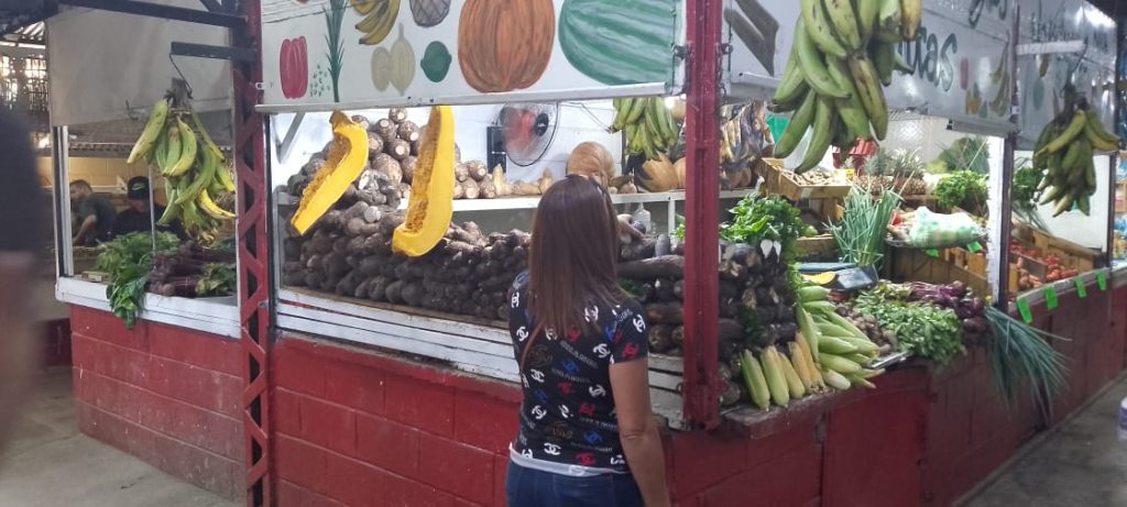 Mercado de El Paso ofrece más de 3 empleos indirectos