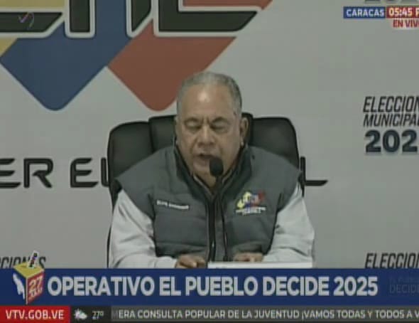 CNE anuncia extensión de jornada electoral
