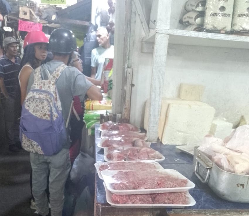 Reportan baja demanda de carne