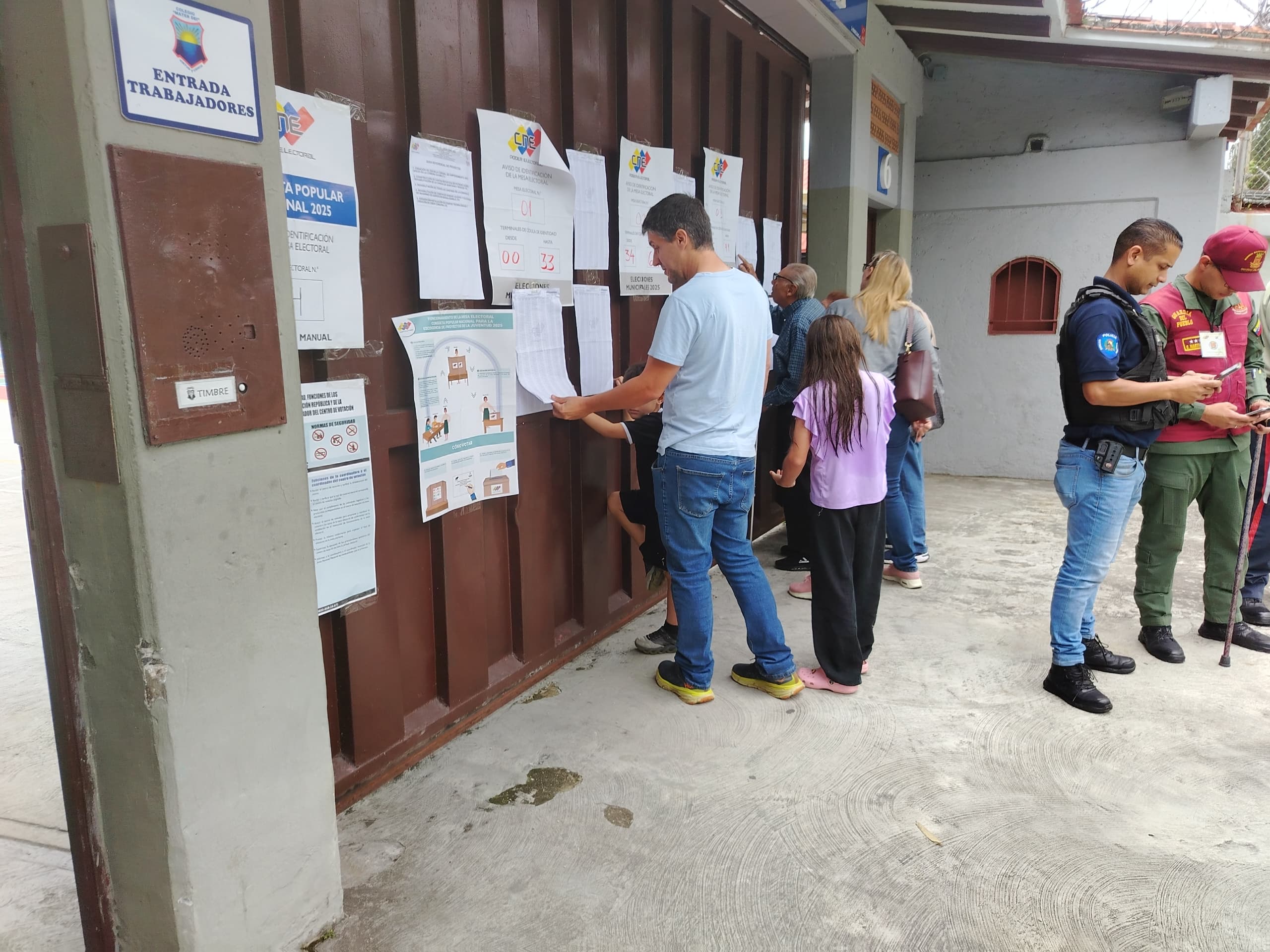 Tranquila jornada electoral en Los Salias