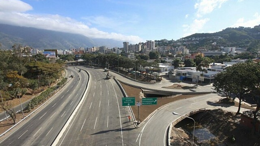 Autopista Valle-Coche permanecerá parcialmente cerrada el 30 y 31 de julio