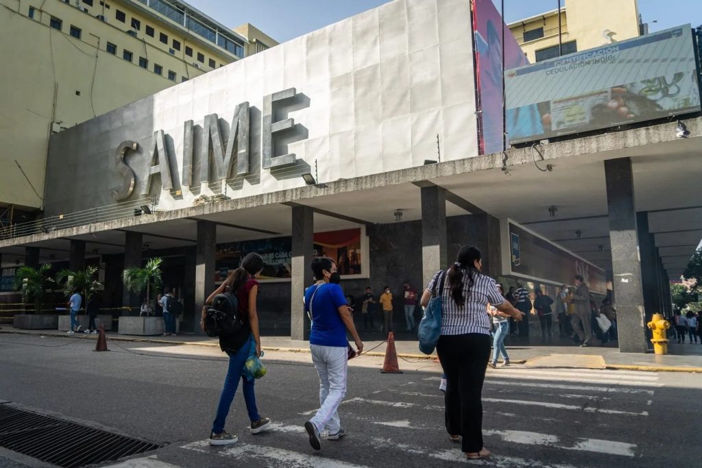Saime habilitó sistema en línea para certificar cédula y pasaporte