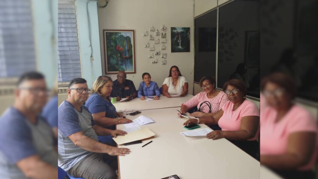 Docentes mirandinos piden bono de Bs. 6.160