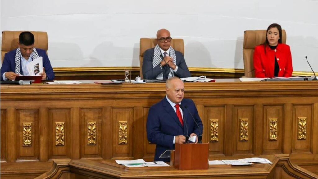 Diosdado: Helicópteros de la FANB interceptarán droga