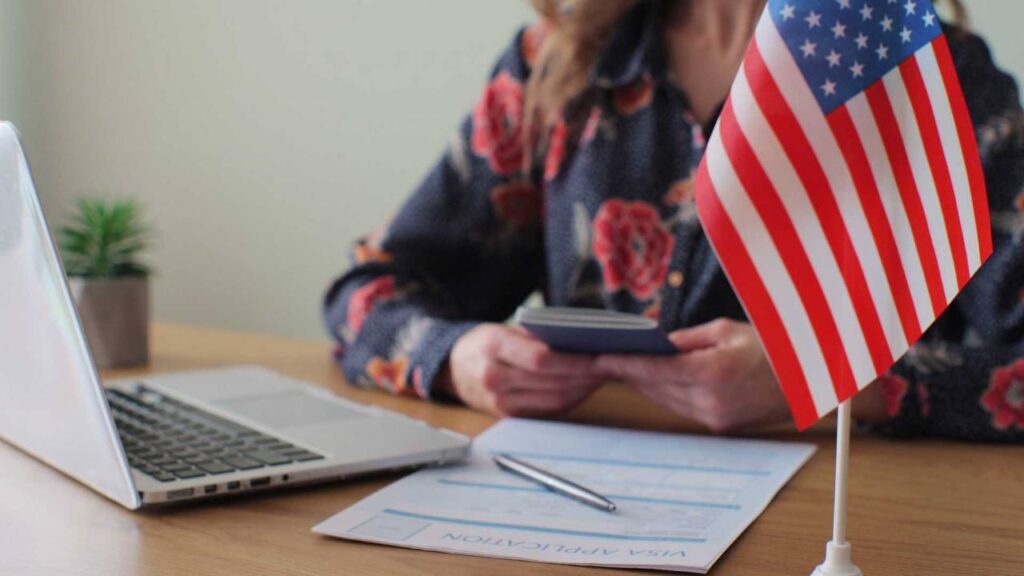 EEUU pedirá hasta $15 mil de depósito a solicitantes de visas