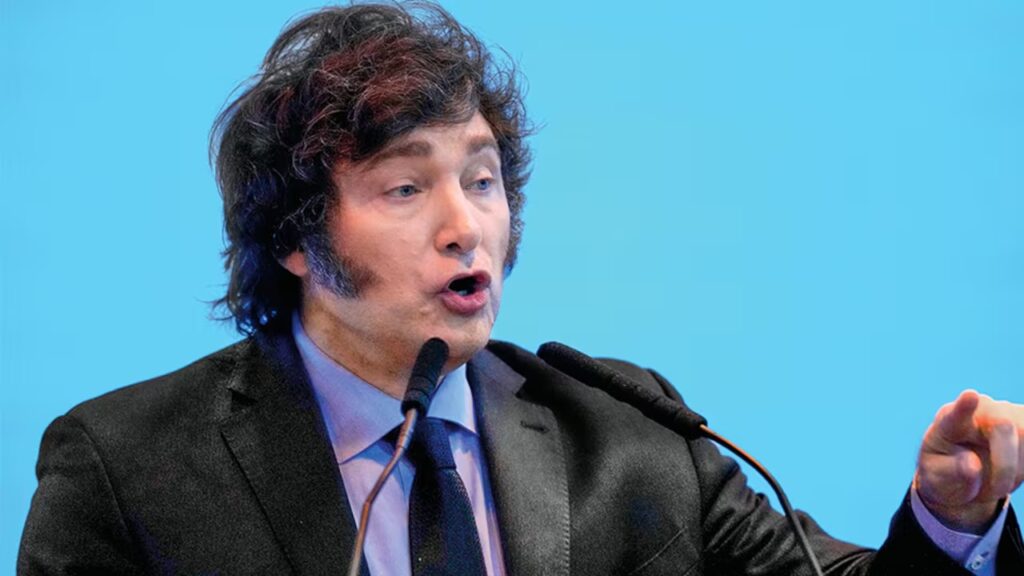 Milei veta leyes de aumento a jubilados en Argentina