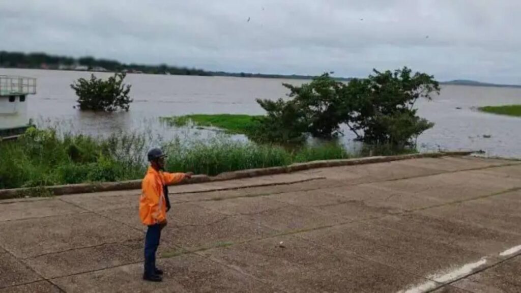 El Orinoco descendió 14 cm en seis días, pero se mantiene la alerta