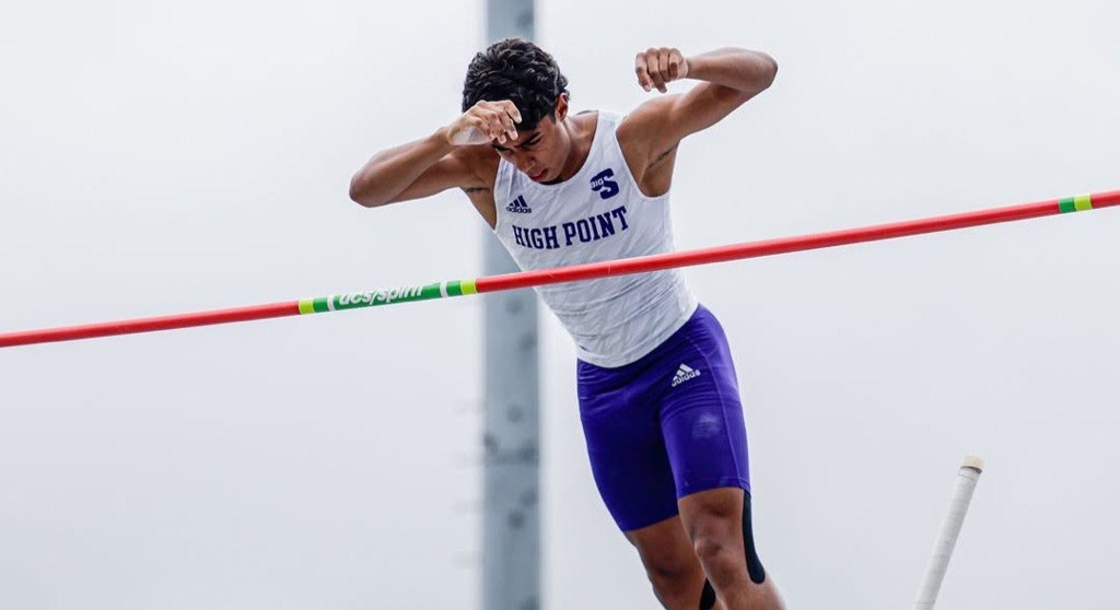 Campeón y récord panamericano junior