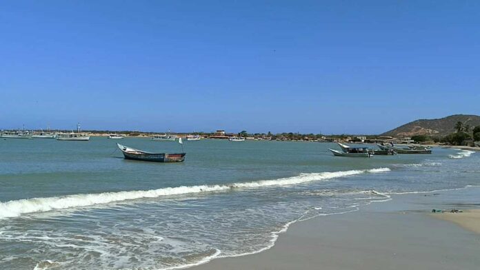 Pescadores buscan acuerdo para optimizar suministro de combustible