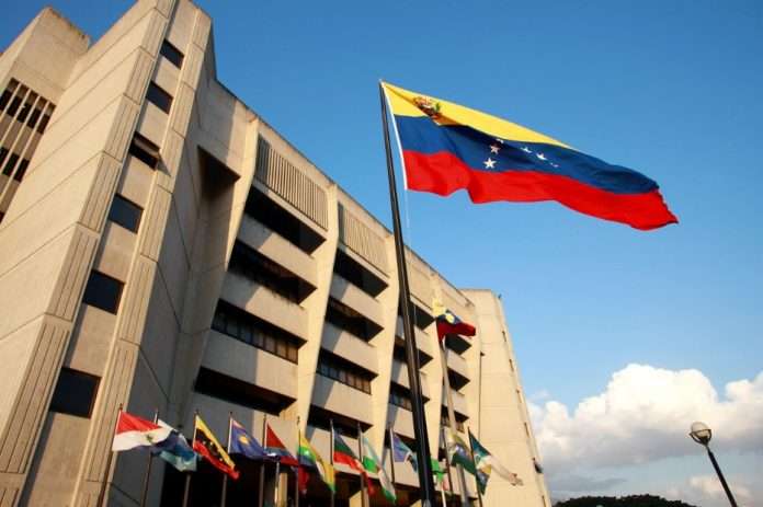 TSJ ordenó el retorno asistido de 26 menores retenidos en EEUU