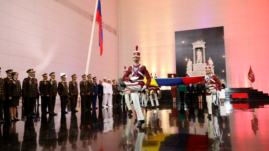 Rinden honores a la Bandera a 219 años de ondearse por primera vez