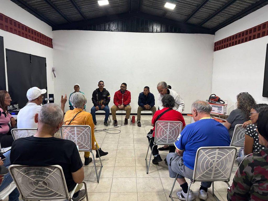 El Paso cuenta con cuatro motosierras