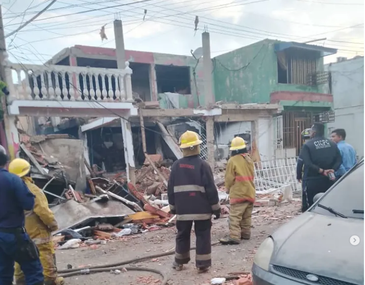 Cinco heridos deja explosión de tubería de gas directo
