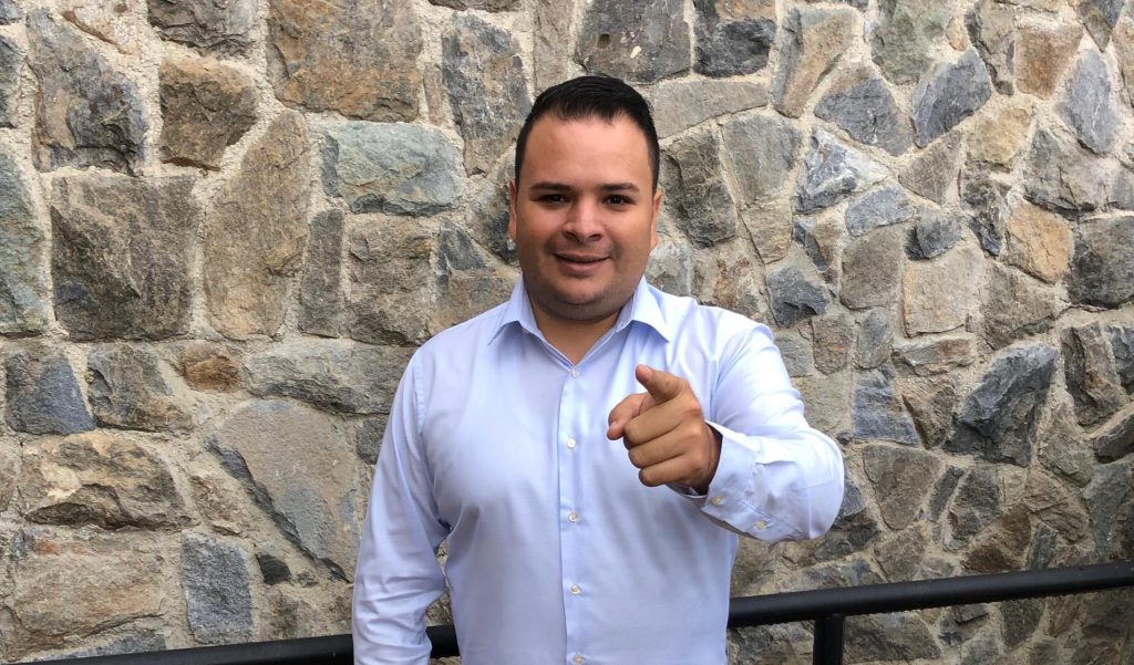 Manzo: Seguiremos trabajando desde cualquier trinchera