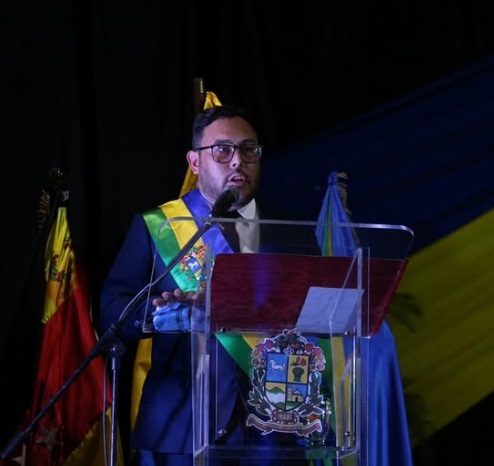 Laya: Juro defender nuestra identidad e idiosincrasia