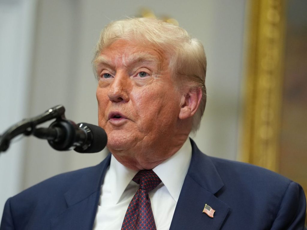 Trump ordena despliegue de submarinos nucleares cerca de Rusia