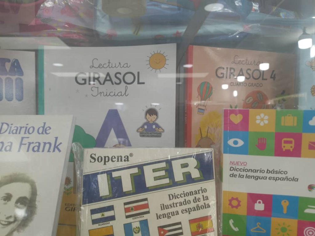 Libros especializados se venderán por encargos