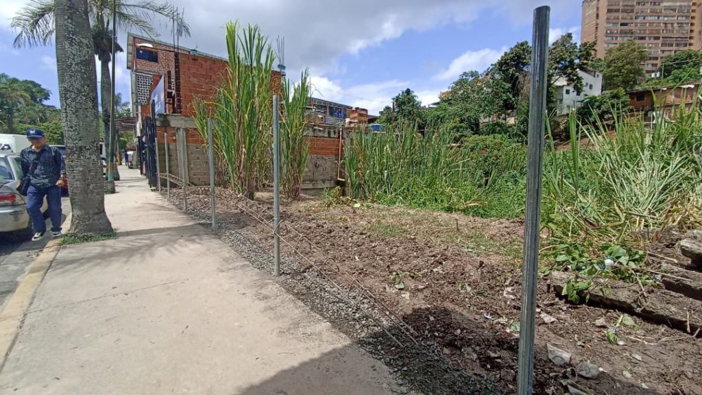 Residentes del Tamarí defienden obra