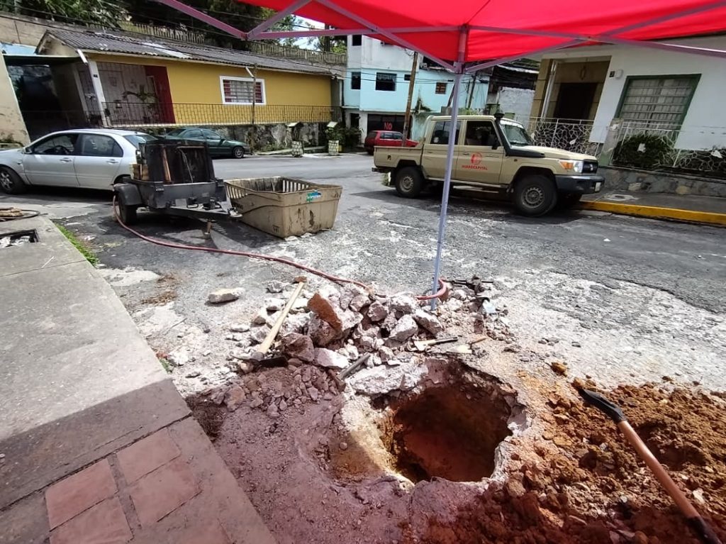 Exploración en calle El Parque continúa el fin de semana