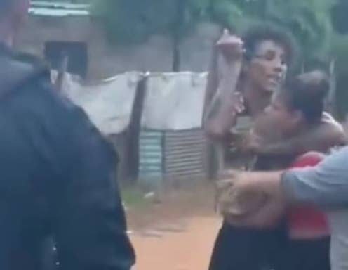 Hombre secuestró a su novia adolescente