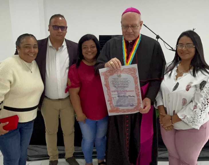 Concejo otorga orden Cacique Guaicaipuro a Nuncio Apostólico