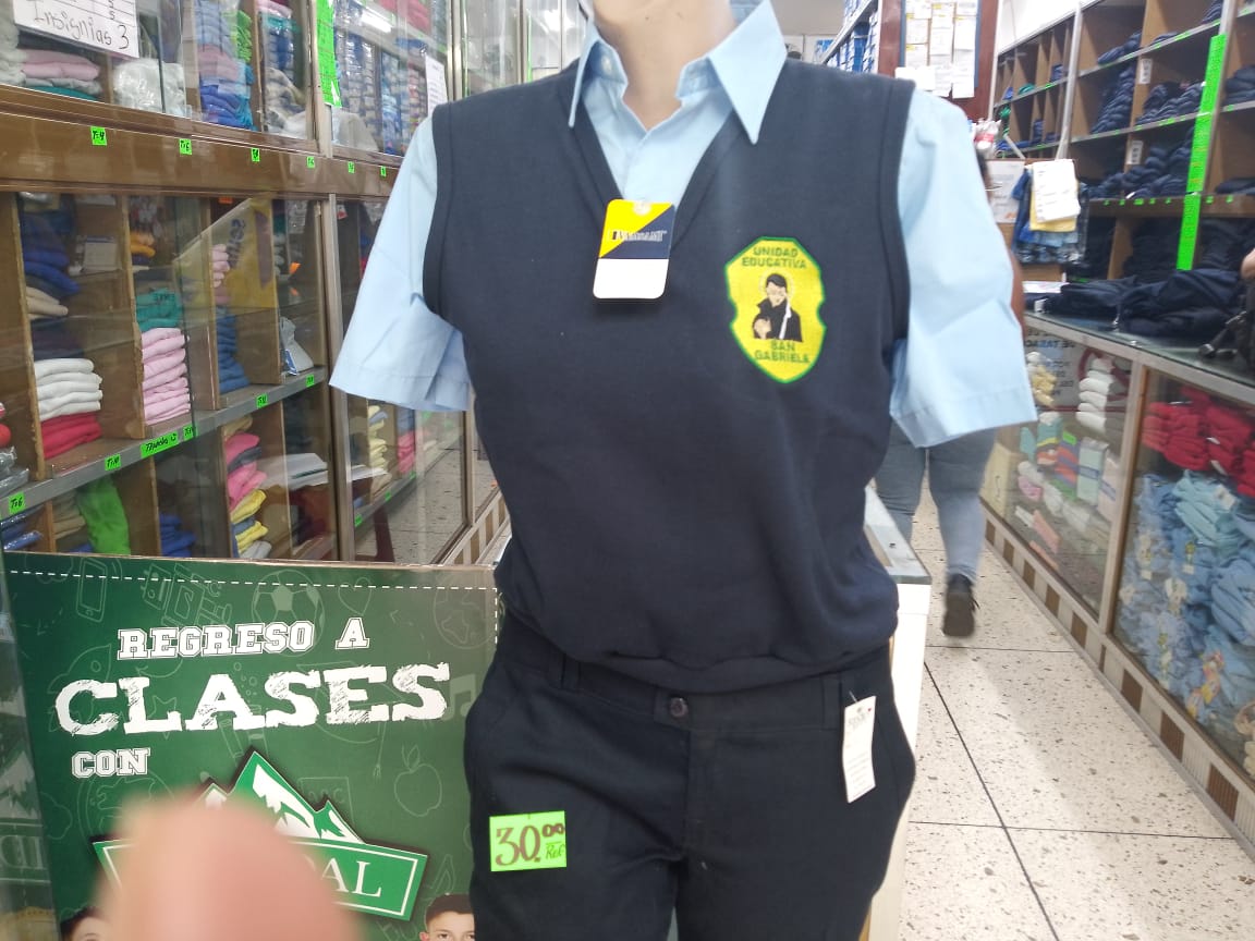 Implementan sistema de apartado para compra de uniformes