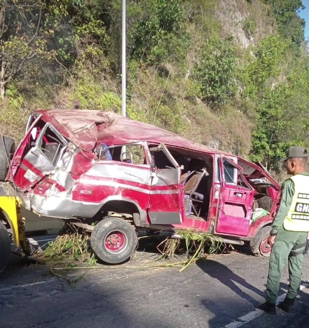 13 heridos por choque en la Panamericana