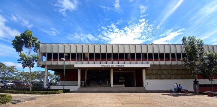 Agricultor es condenado a 30 años por abusar de una niña