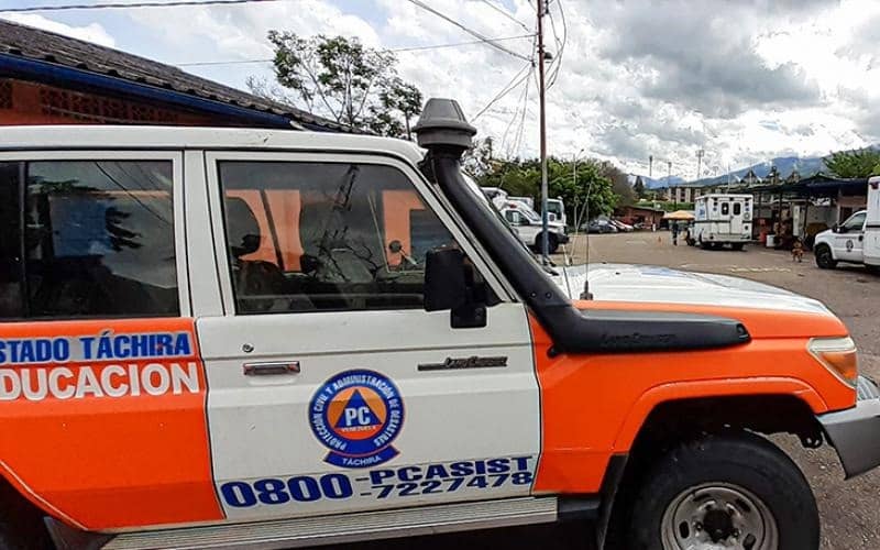 En Táchira inspeccionan hospitales y escuelas después de sismos