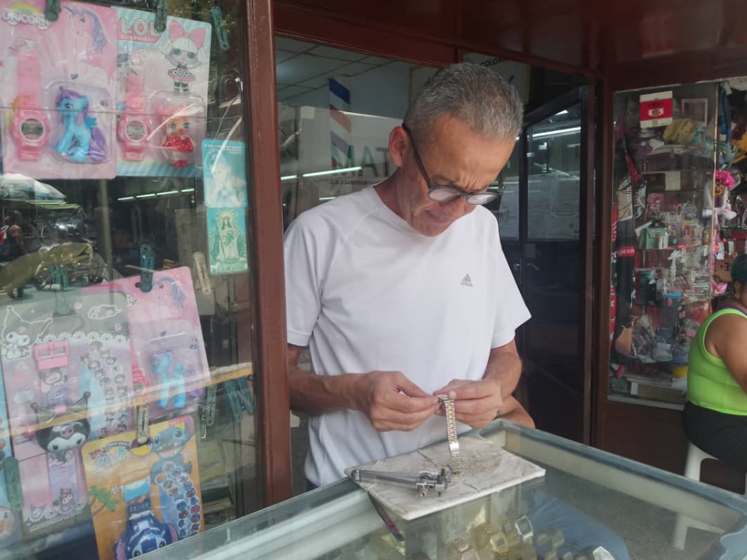 30 años reparando el pulso del tiempo