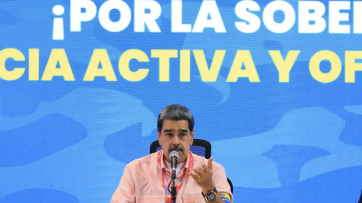 Maduro reitera llamado de “eliminar WhatsApp”