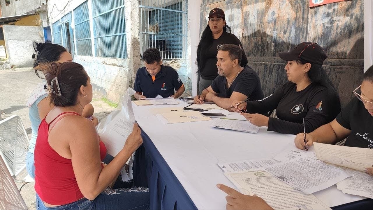 Sindicatura brinda asesoría legal en comunidades
