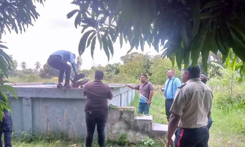 Adulto mayor muere ahogado en una piscina