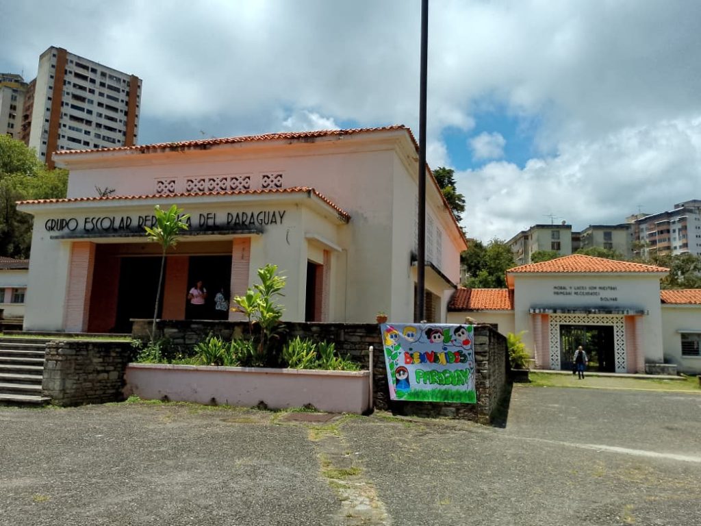 A media máquina arrancan las clases en Los Teques