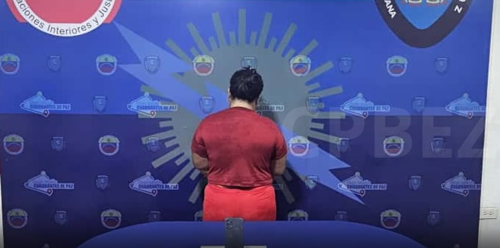 Detienen a mujer por trata de personas