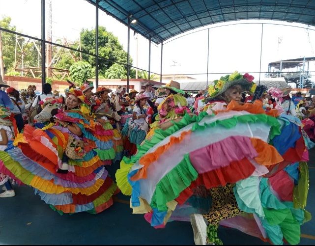 Miranda vibró en Encuentro Nacional de Burruquitas