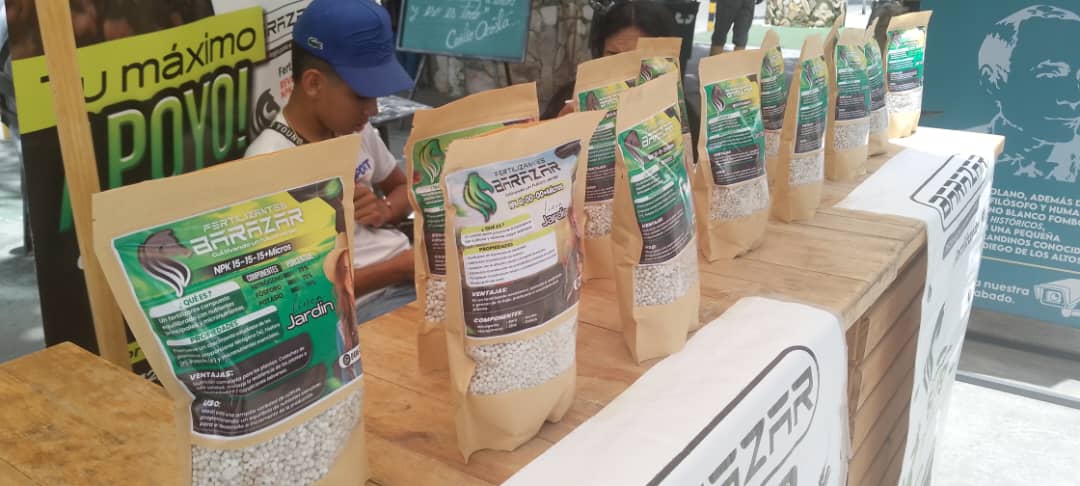 En El Jarillo elaboran agroquímicos para productores de los Altos