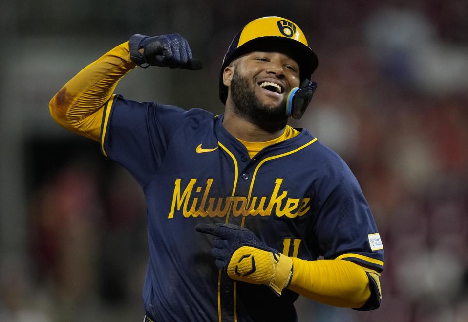 El más joven en lograr otra temporada 20-20