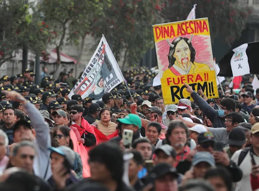 Protestas en Lima dejan heridos y detenidos