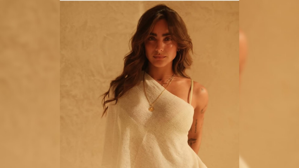 Isabella demandó a Beéle