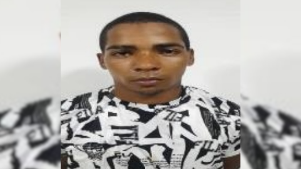 Mató a palos a un compañero