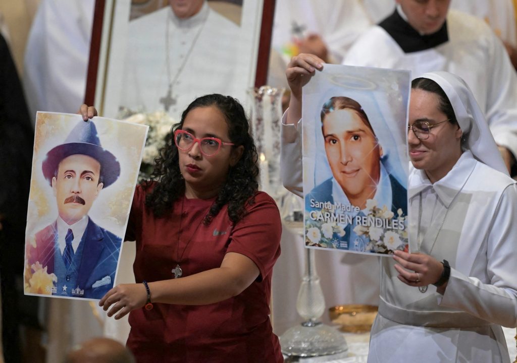 El Vaticano canonizará a siete nuevos santos