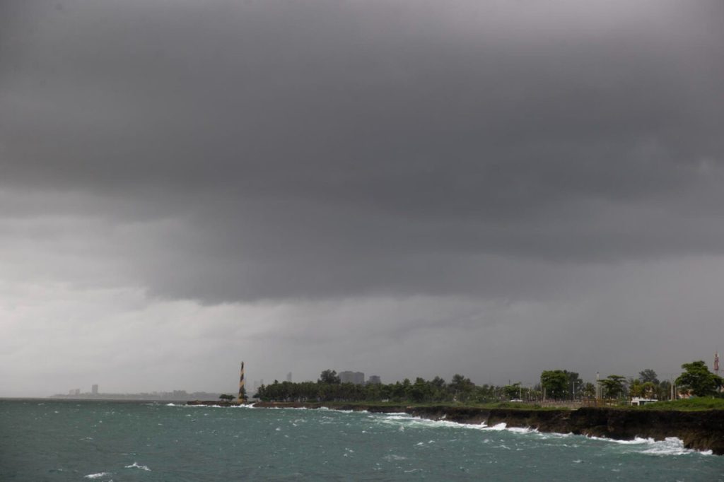 Huracán Melissa se fortalece hacia Jamaica
