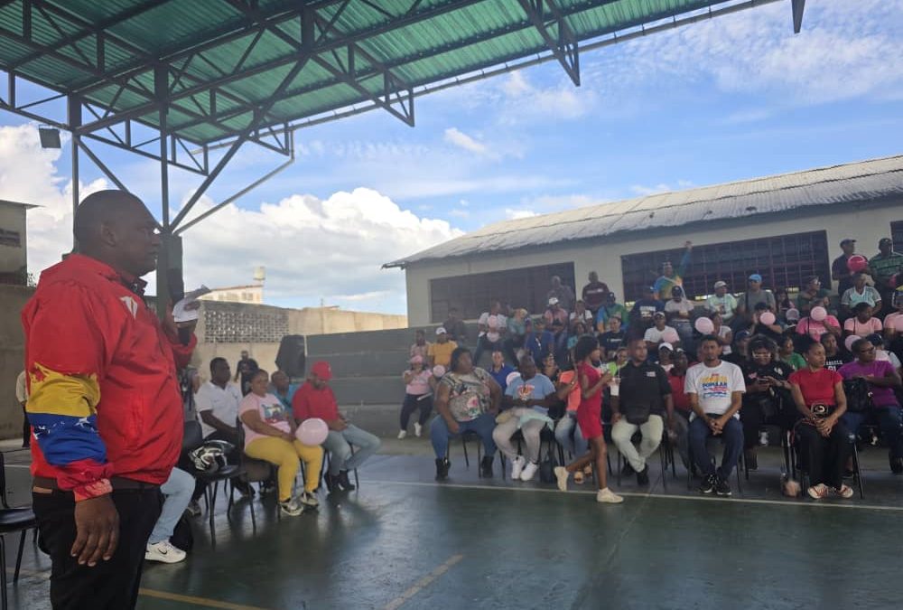 Instalan Estado Mayor Comunal en Miranda