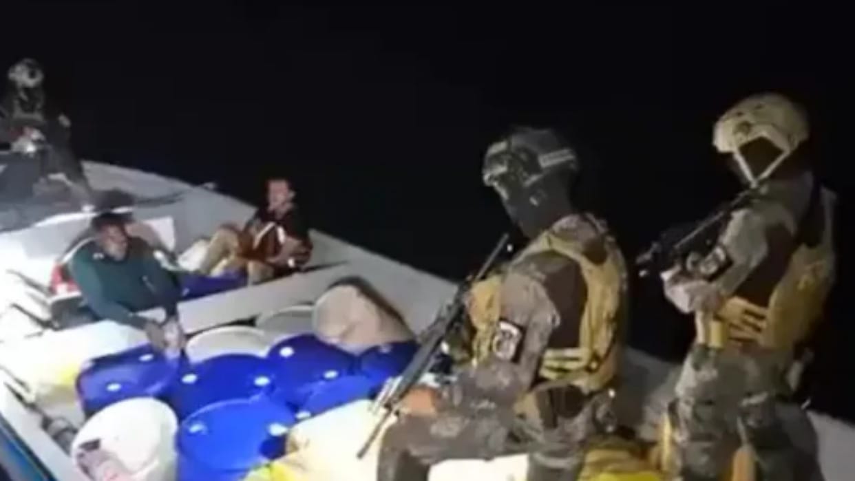 Petro anuncia decomiso de 2.7 toneladas de cocaína en el Pacífico