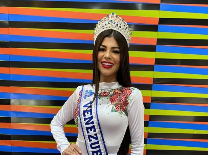 Nuestra representante en el Miss Tierra