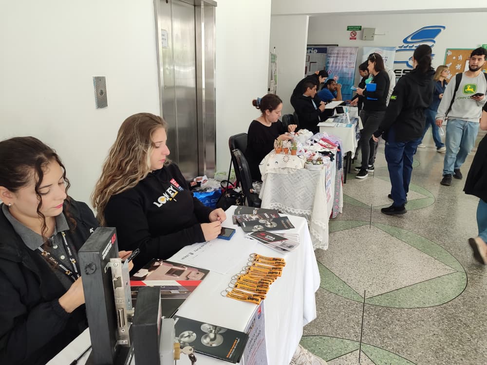 Feria de Oportunidades de la UBA recibió 201 currículos