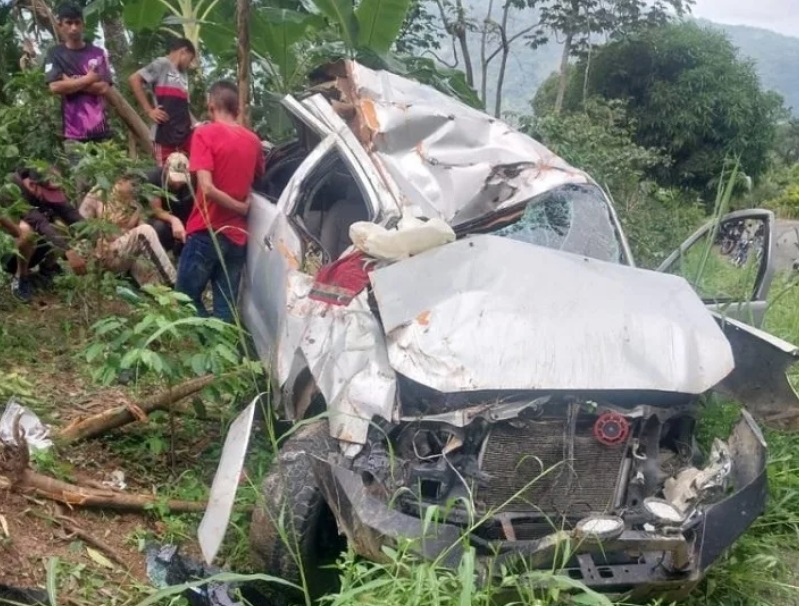 Mueren tres mujeres en accidente vial