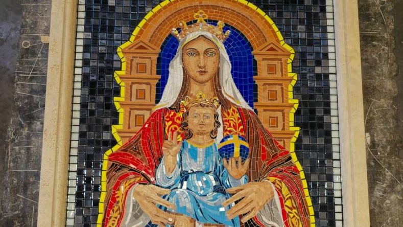 Develan mural de la Virgen de Coromoto en el Vaticano