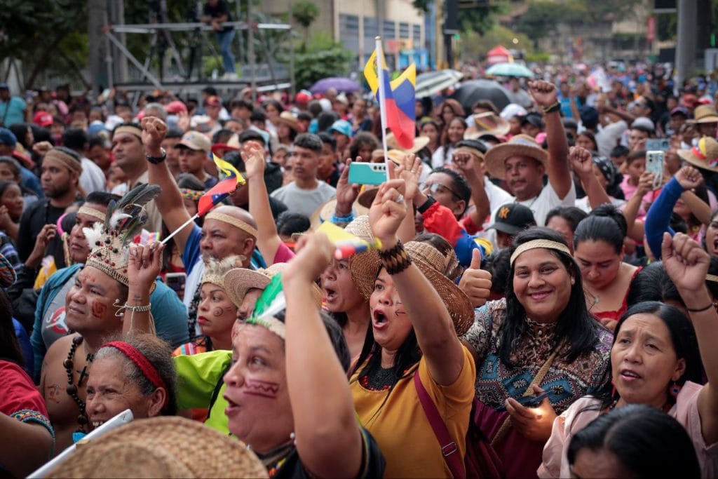 Representantes de pueblos indígenas marcharon en Caracas